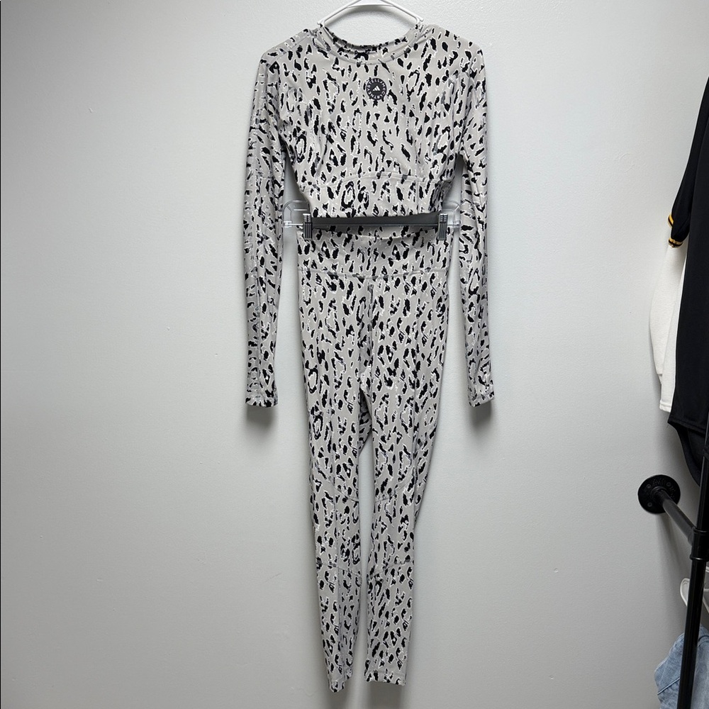Adidas Stella McCartney Leopard Print Active wear top and leggings